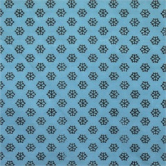 Ambassador Classic Patient Gown - Swatch Detail